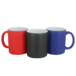 Tazas-con-asa-de-corazón-y-tapa-de-silicón-para-sublimación