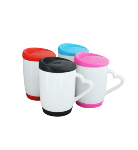 Tazas con asa de corazón y tapa de silicón para sublimación